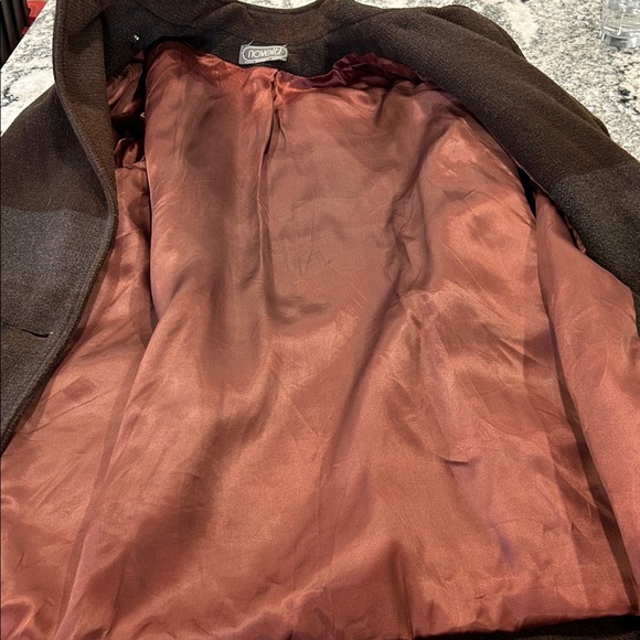 Elegant Women's Brown Pea Coat - Picture 6 of 13